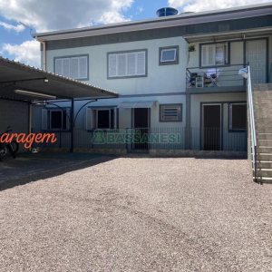 Casa com 403m², 3 dormitórios, 1 vaga, no bairro Charqueadas em Caxias do Sul para Comprar