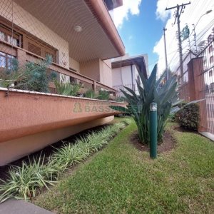 Apartamento com 120m², 3 dormitórios, 1 vaga, no bairro Rio Branco em Caxias do Sul para Comprar