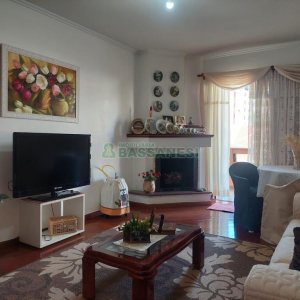 Apartamento com 120m², 3 dormitórios, 1 vaga, no bairro Rio Branco em Caxias do Sul para Comprar