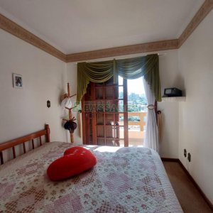 Apartamento com 120m², 3 dormitórios, 1 vaga, no bairro Rio Branco em Caxias do Sul para Comprar