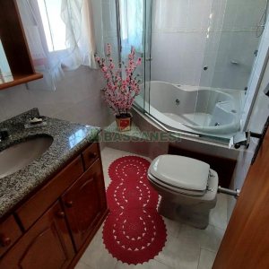 Apartamento com 120m², 3 dormitórios, 1 vaga, no bairro Rio Branco em Caxias do Sul para Comprar