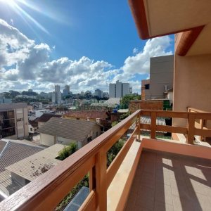 Apartamento com 120m², 3 dormitórios, 1 vaga, no bairro Rio Branco em Caxias do Sul para Comprar