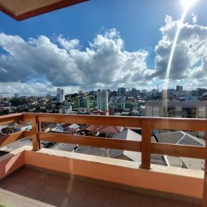 Apartamento com 120m², 3 dormitórios, 1 vaga, no bairro Rio Branco em Caxias do Sul para Comprar