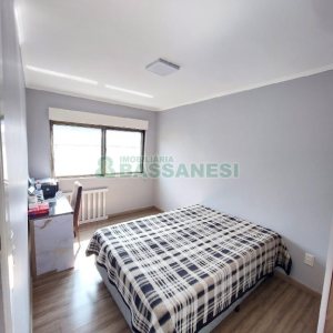 Apto Mobiliado com 80m², 2 dormitórios, 1 vaga, no bairro Sagrada Família em Caxias do Sul para Alugar