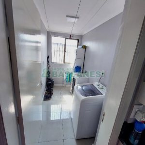 Apto Mobiliado com 80m², 2 dormitórios, 1 vaga, no bairro Sagrada Família em Caxias do Sul para Alugar