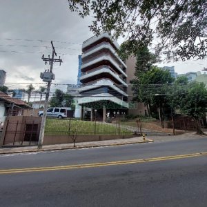 Apartamento com 250m², 3 dormitórios, 4 vagas, no bairro Madureira em Caxias do Sul para Comprar