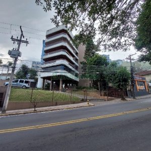 Apartamento com 250m², 3 dormitórios, 4 vagas, no bairro Madureira em Caxias do Sul para Comprar