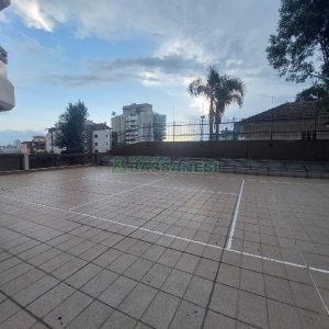 Apartamento com 250m², 3 dormitórios, 4 vagas, no bairro Madureira em Caxias do Sul para Comprar