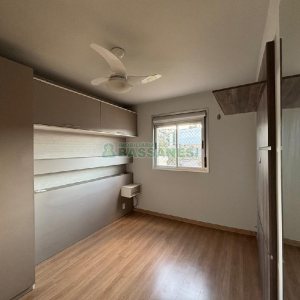 Apartamento com 51m², 2 dormitórios, 1 vaga, no bairro São Caetano em Caxias do Sul para Alugar