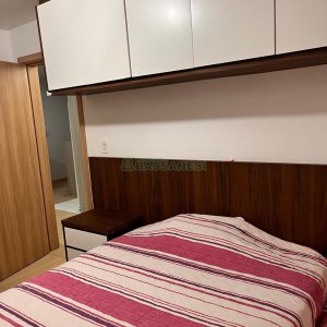 Apartamento com 53m², 2 dormitórios, 1 vaga, no bairro Vinhedos em Caxias do Sul para Comprar