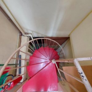 Casa com 450m², 5 dormitórios, 2 vagas, no bairro Centro em Caxias do Sul para Comprar