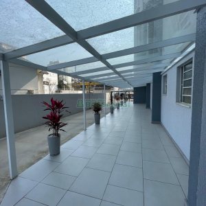 Apartamento com 66m², 2 dormitórios, no bairro Nossa Senhora de Lourdes em Caxias do Sul para Comprar