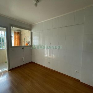 Apartamento com 66m², 2 dormitórios, no bairro Nossa Senhora de Lourdes em Caxias do Sul para Comprar