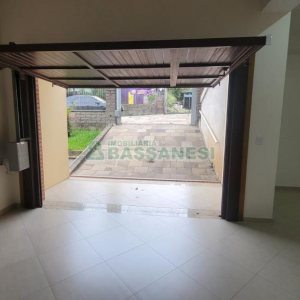 Loja com 150m², no bairro Kayser em Caxias do Sul para Alugar