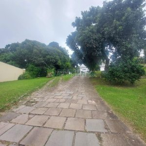 Pavilhão com 300m², no bairro De Lazzer em Caxias do Sul para Alugar