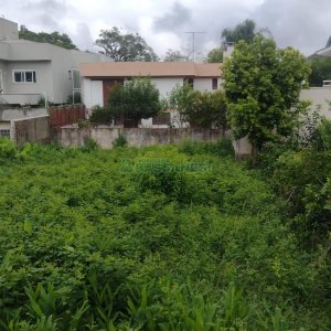Terreno com 342m², no bairro Cinqüentenário em Caxias do Sul para Comprar