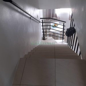 Sobrado com 62m², 2 dormitórios, 1 vaga, no bairro Esplanada em Caxias do Sul para Comprar