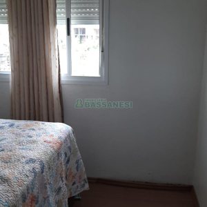 Sobrado com 62m², 2 dormitórios, 1 vaga, no bairro Esplanada em Caxias do Sul para Comprar