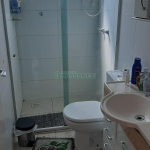 Sobrado com 62m², 2 dormitórios, 1 vaga, no bairro Esplanada em Caxias do Sul para Comprar