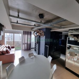 Apto Mobiliado com 84m², 1 dormitório, 2 vagas, no bairro Centro em Caxias do Sul para Alugar