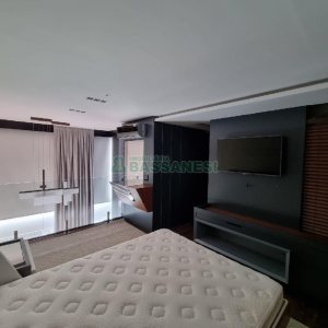 Apto Mobiliado com 84m², 1 dormitório, 2 vagas, no bairro Centro em Caxias do Sul para Alugar