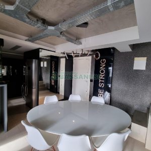 Apto Mobiliado com 84m², 1 dormitório, 2 vagas, no bairro Centro em Caxias do Sul para Alugar