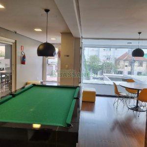 Apto Mobiliado com 84m², 1 dormitório, 2 vagas, no bairro Centro em Caxias do Sul para Alugar