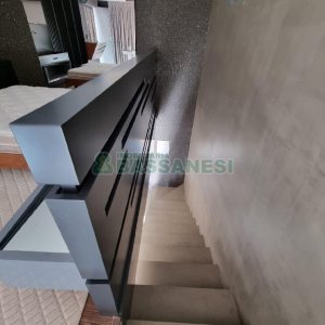 Apto Mobiliado com 84m², 1 dormitório, 2 vagas, no bairro Centro em Caxias do Sul para Alugar