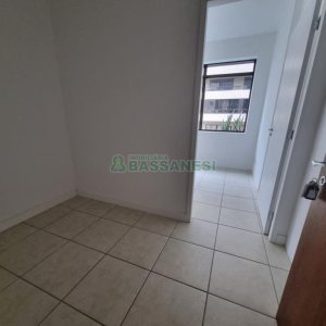 Sala com 50m², no bairro Centro em Caxias do Sul para Alugar