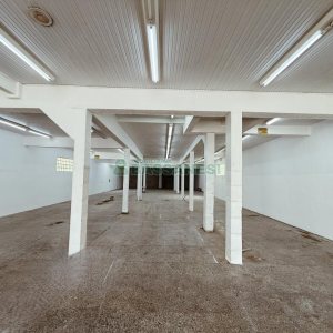 Loja com 724m², no bairro Santa Catarina em Caxias do Sul para Alugar