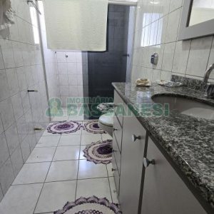 Casa com 500m², 4 dormitórios, 4 vagas, no bairro Esplanada em Caxias do Sul para Comprar