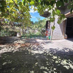 Casa com 500m², 4 dormitórios, 4 vagas, no bairro Esplanada em Caxias do Sul para Comprar