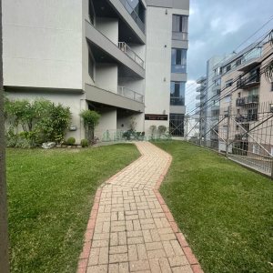 Apartamento com 77m², 2 dormitórios, 1 vaga, no bairro Madureira em Caxias do Sul para Comprar