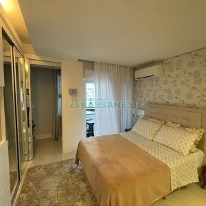 Apartamento com 230m², 3 dormitórios, 2 vagas, no bairro São Pelegrino em Caxias do Sul para Comprar