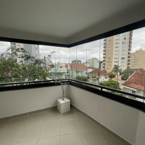 Apartamento com 230m², 3 dormitórios, 2 vagas, no bairro São Pelegrino em Caxias do Sul para Comprar