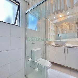 Apartamento com 100m², 3 dormitórios, 2 vagas, no bairro Pio X em Caxias do Sul para Alugar