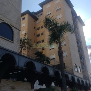 Apto/Cobertura com 92m², 2 dormitórios, 2 vagas, no bairro Jardim América em Caxias do Sul para Alugar ou Comprar