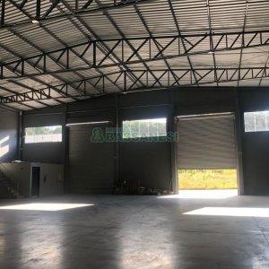 Pavilhão com 576m², no bairro Jardim das Hortências em Caxias do Sul para Alugar