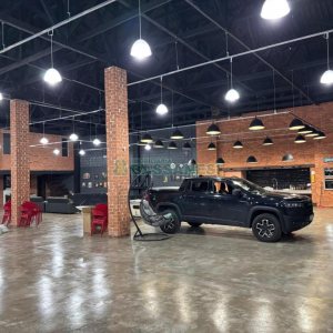 Pavilhão com 900m², no bairro São Luiz em Caxias do Sul para Alugar