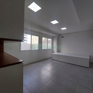 Loja com 220m², no bairro Villagio Iguatemi em Caxias do Sul para Alugar