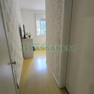 Casa com 184m², 3 dormitórios, 2 vagas, no bairro Exposição em Caxias do Sul para Comprar