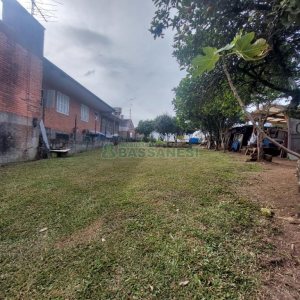 Terreno com 320m², no bairro Forqueta em Caxias do Sul para Comprar