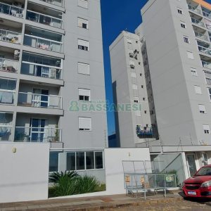 Apartamento com 50m², 2 dormitórios, 1 vaga, no bairro Vinhedos em Caxias do Sul para Comprar
