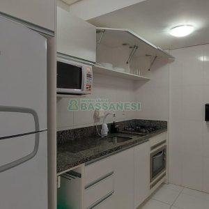Apartamento com 50m², 2 dormitórios, 1 vaga, no bairro Vinhedos em Caxias do Sul para Comprar