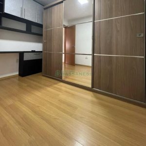 Apartamento com 61m², 2 dormitórios, 2 vagas, no bairro Santa Lúcia em Caxias do Sul para Comprar
