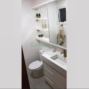 Apartamento com 61m², 2 dormitórios, 2 vagas, no bairro Santa Lúcia em Caxias do Sul para Comprar