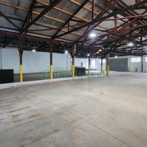 Pavilhão com 1100m², no bairro São José em Caxias do Sul para Alugar