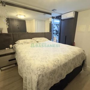 Apartamento com 91m², 3 dormitórios, 2 vagas, no bairro Panazzolo em Caxias do Sul para Comprar