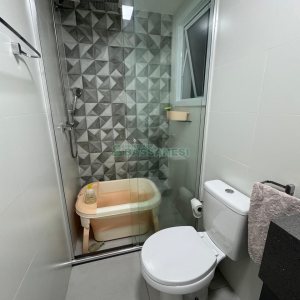 Apartamento com 91m², 3 dormitórios, 2 vagas, no bairro Panazzolo em Caxias do Sul para Comprar
