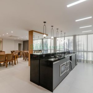 Apartamento com 91m², 3 dormitórios, 2 vagas, no bairro Panazzolo em Caxias do Sul para Comprar